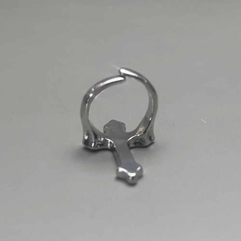 Y2k grunge simple silver and